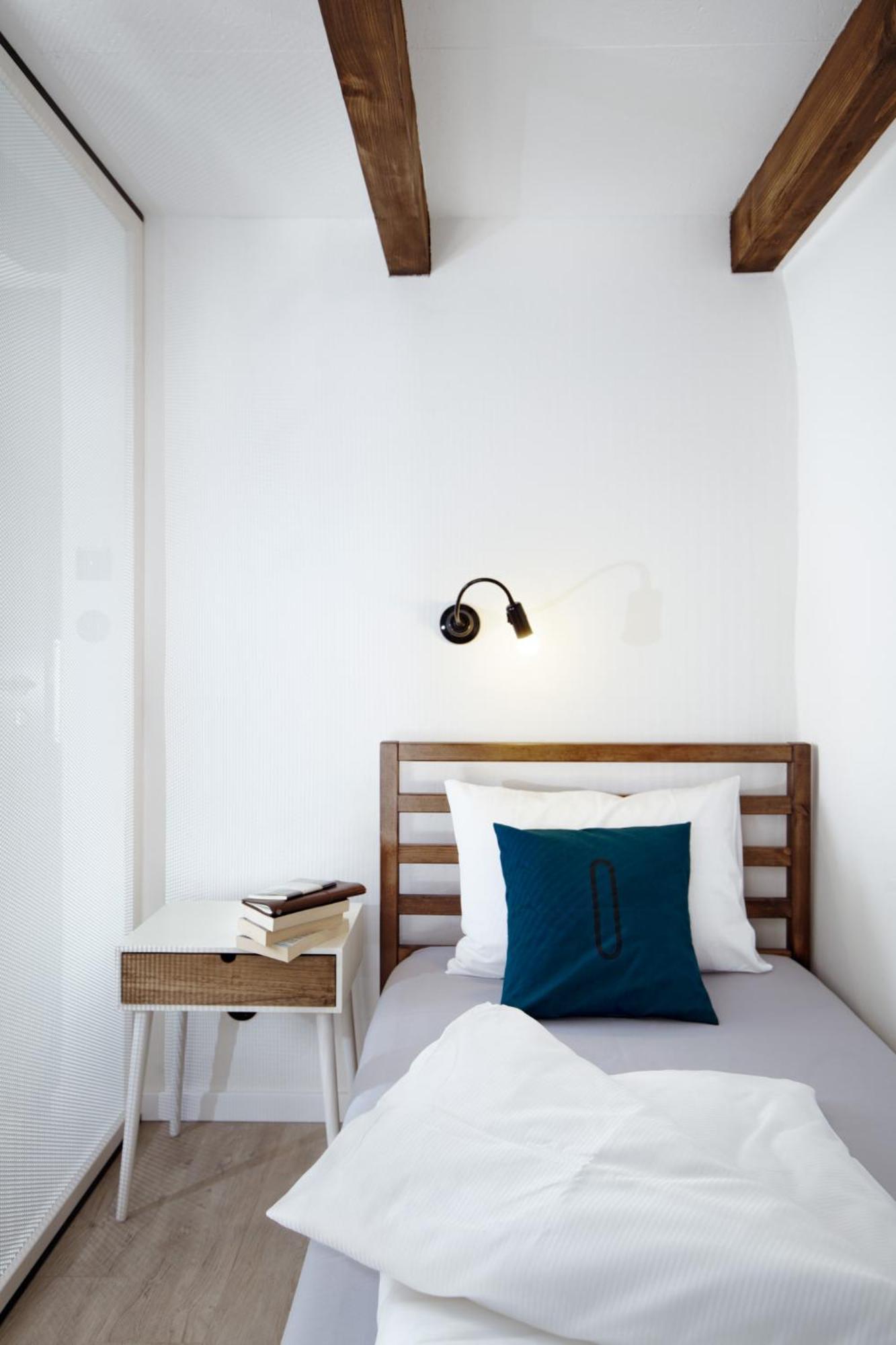 Long Story Short Hostel & Cafe ออลอโมตซ์ ภายนอก รูปภาพ